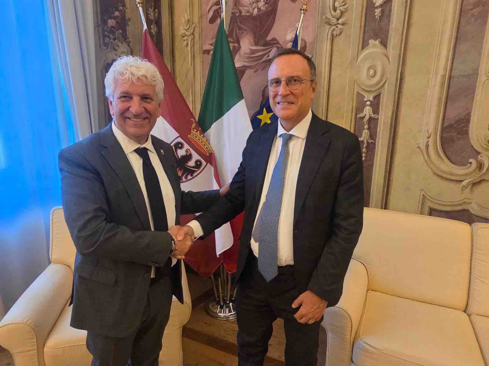 TRENTINO - Incontro tra il presidente Soini e il nuovo Avvocato distrettuale Urbani Neri