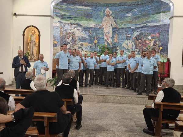 TRENTINO - Coralità e autonomia, il Coro Lagorai di Torcegno si è esibito in Sardegna