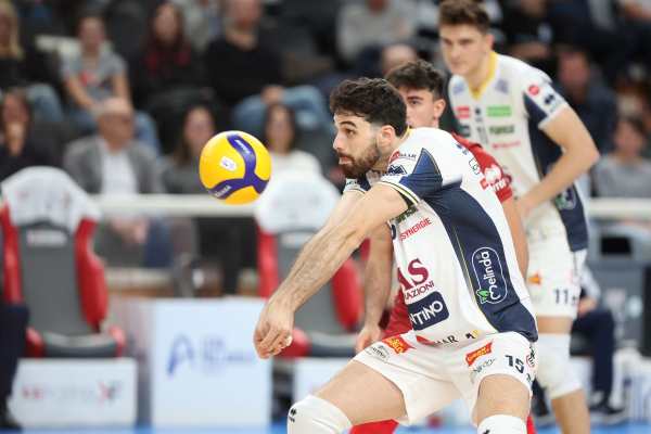 SPORT - Volley, SuperLega: Itas Trentino supera 3-0 Cisterna