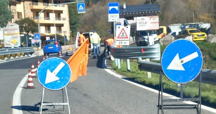 VALLE CAMONICA - Monno, a Iscla ripristinato il senso unico alternato