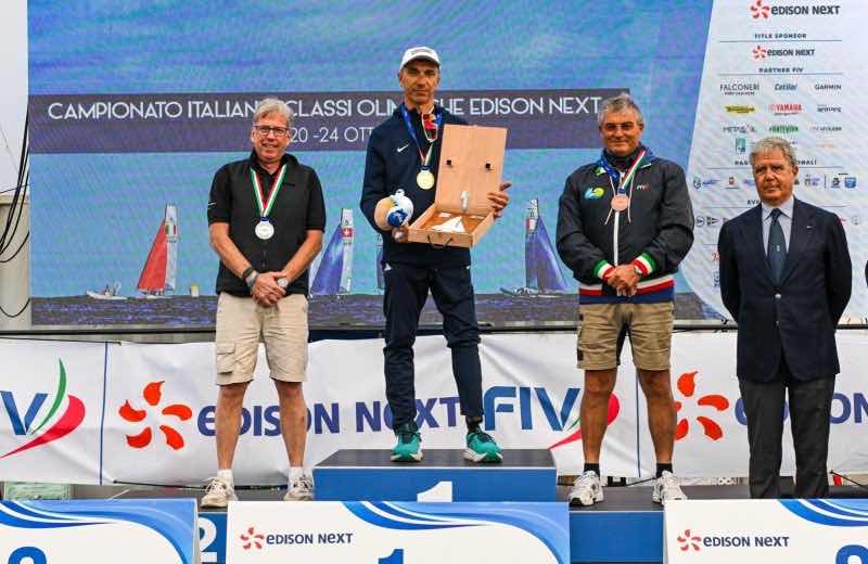 SPORT - Vela: al CICO di Napoli Antonio Squizzato conquista il titolo italiano 2.4mR