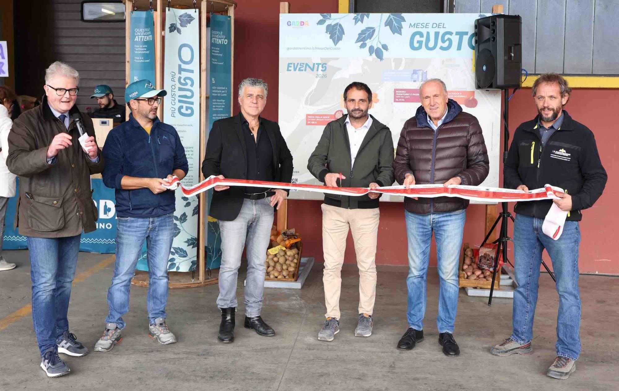 TRENTINO - Celebrata la regina della tavola sul "Sentiero della patata del Lomaso"